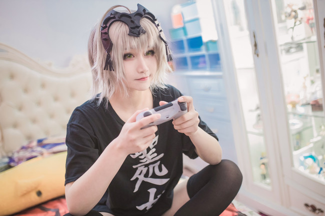 江南体育|市场躁动不安,红木指数震荡下跌(图2) 江南体育团队