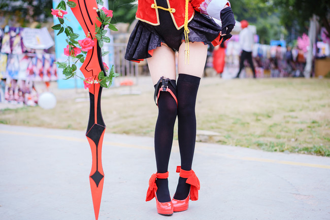 《老友记》主演12年后再聚首!庆导演詹姆斯·伯罗斯执导第1000集美剧_江南体育赛事集团(图3) 江南体育直播官方